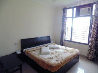 Hotel Vinayak, Katra 3